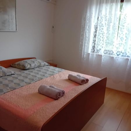 Maria'S Haus Leilighet Novigrad Istria Eksteriør bilde